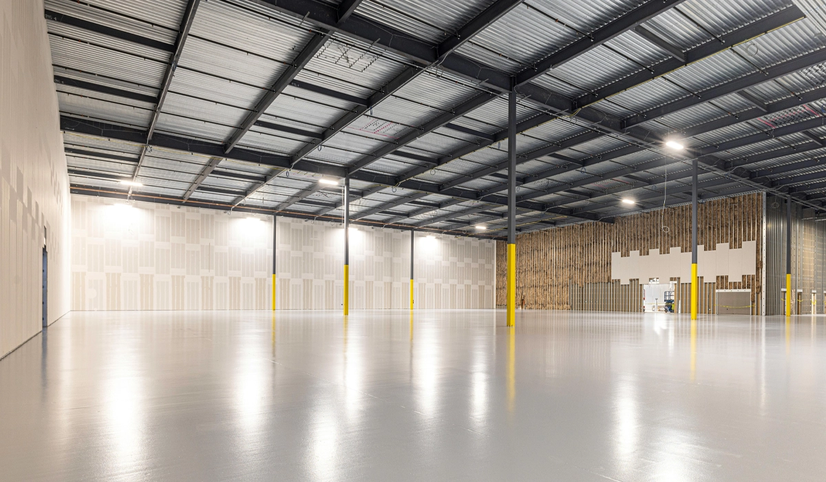 Warehouse completed with industrial coatings